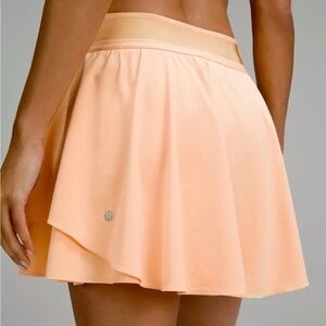 LuluLemon Tennis Skirt / Skort, Sz Small 6 Peach built in shorts
